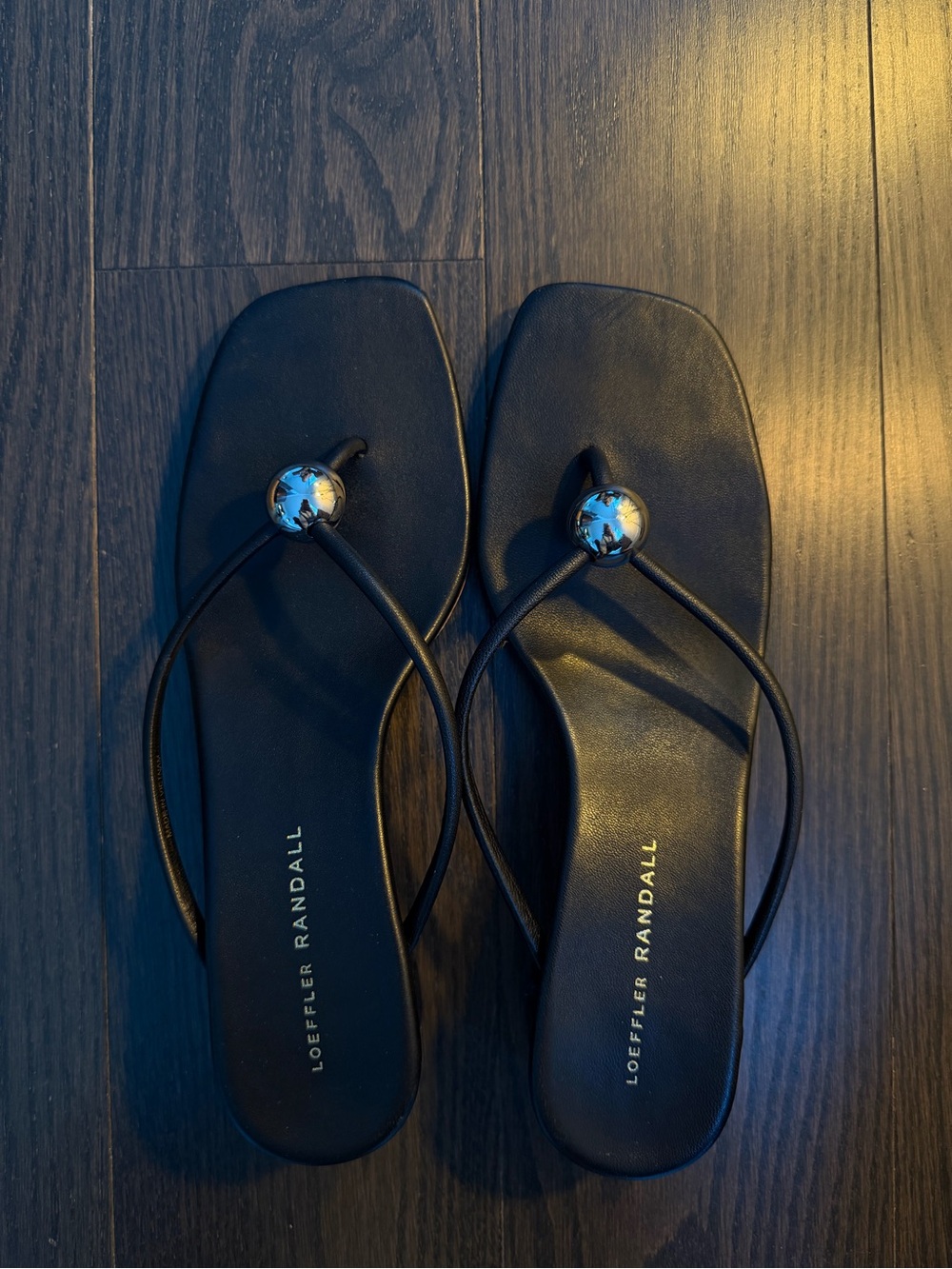 Loeffler Randall Black Leather Thong Sandals Silver Ball Detail Size 8.5 - Picture 2 of 4